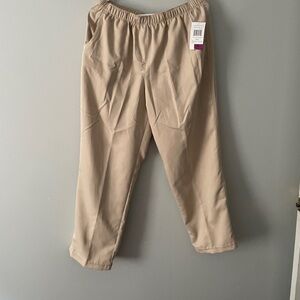 NWT Cathy Daniel’s microfibre capri 11